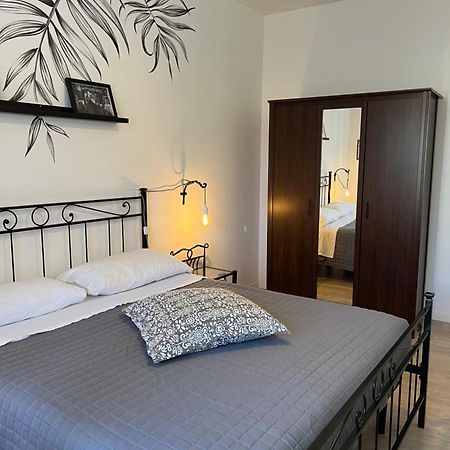 Eufonia Vinyl Friendly Apartment 로마 외부 사진